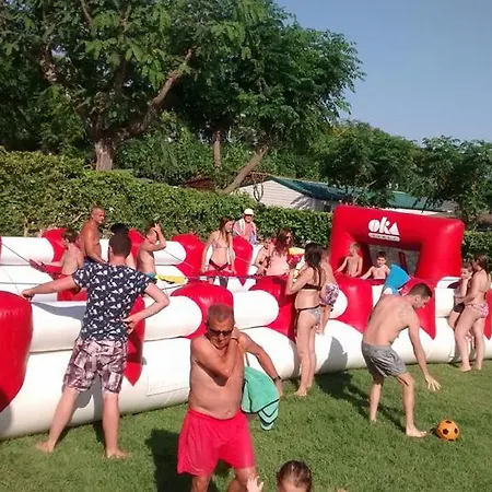 Playa Y Fiesta Campsite